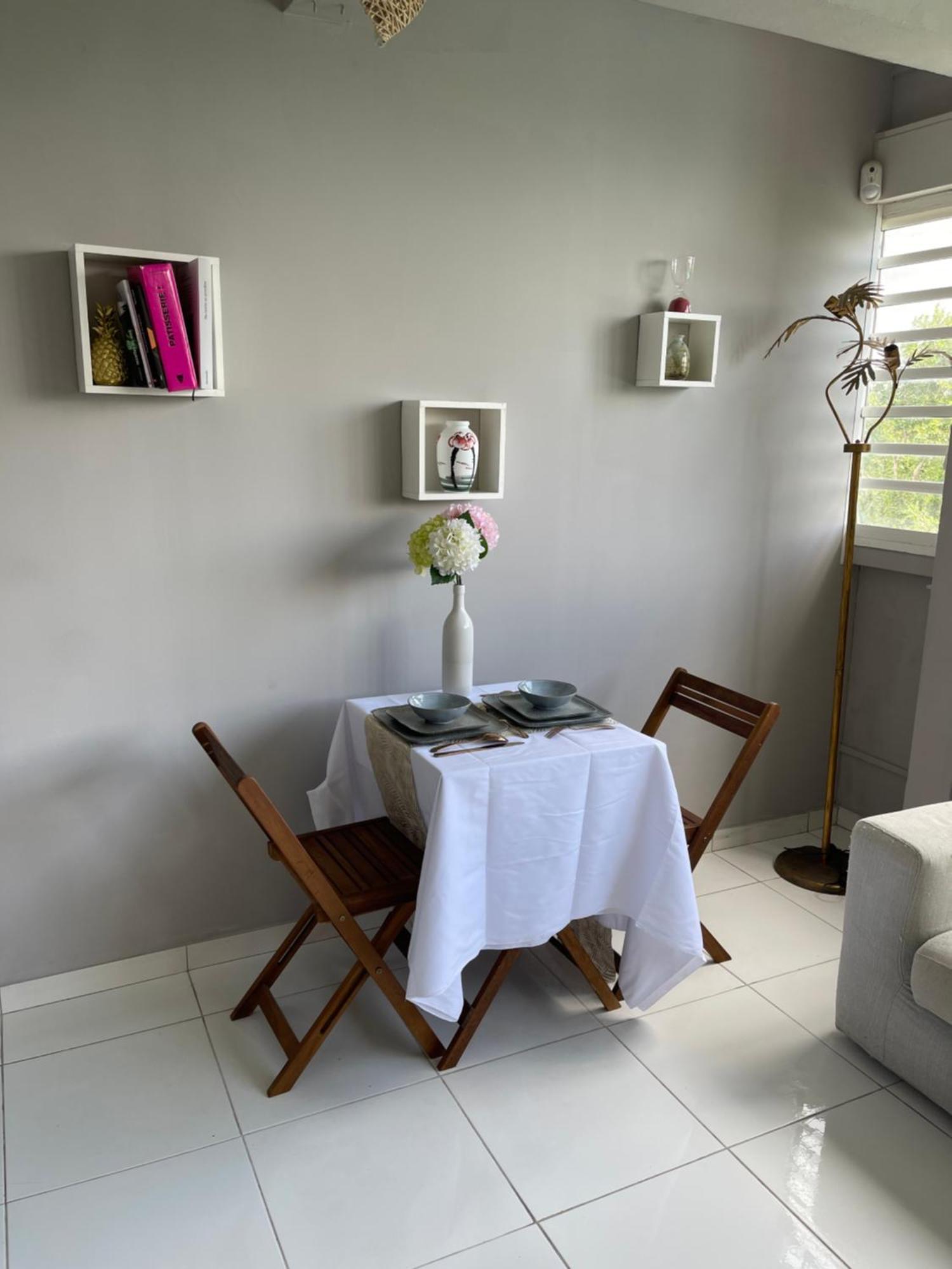 Appartement Lalau Avec Vue Sur La Mer Et Piscine ชูลแชร์ ภายนอก รูปภาพ